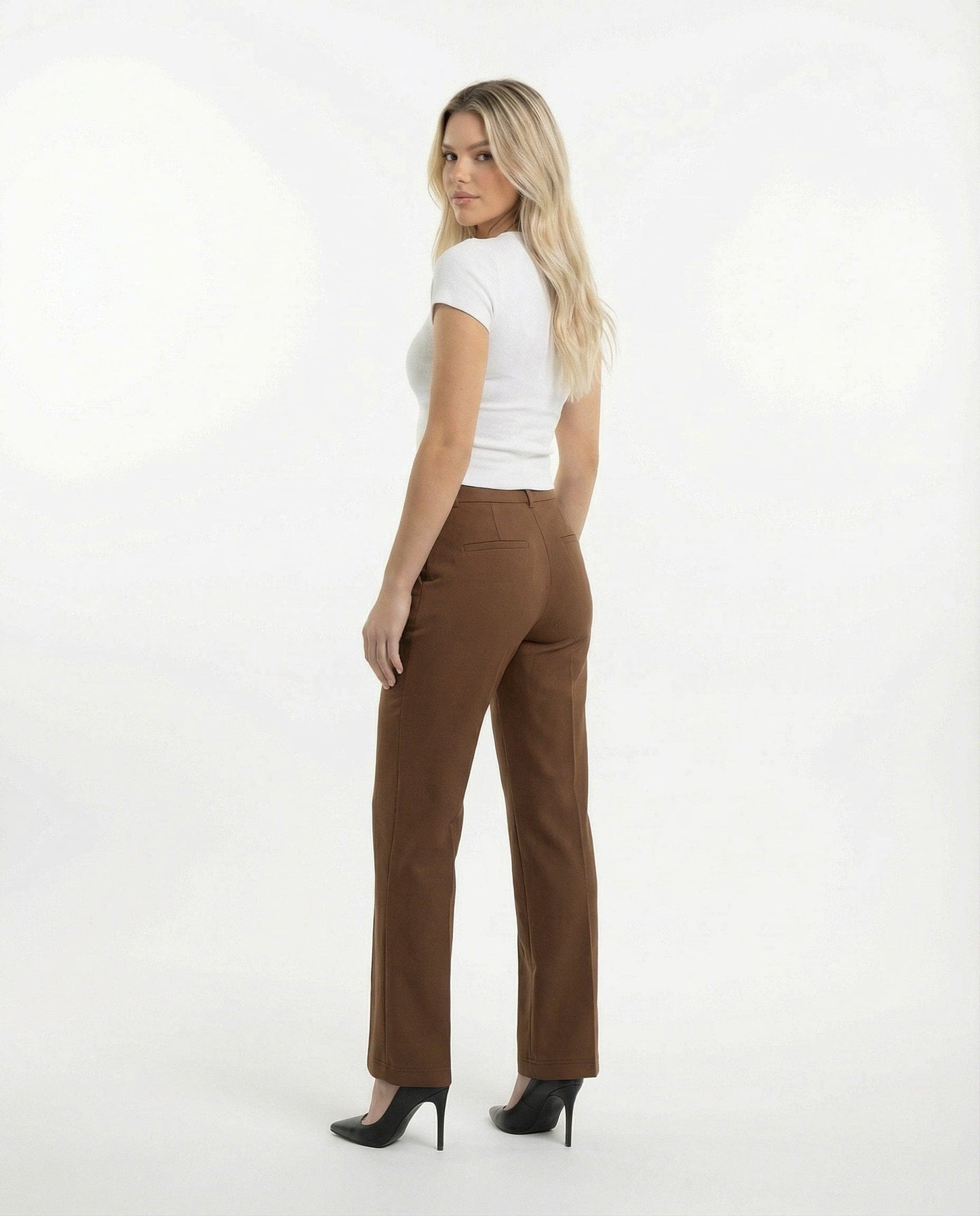 CHLOE - PANTALONES DE LÍNEA